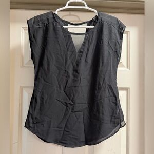 Banana Republic Black Cap Sleeve V-Neck Blouse